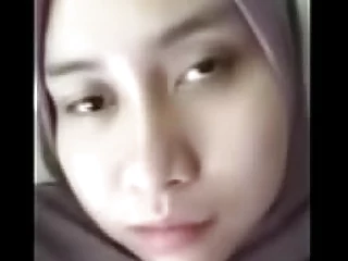 MUSLIM INDONESIAN Woman Uncover to WEBCAM-Part2 Uncover to XLWEBCAM.TK